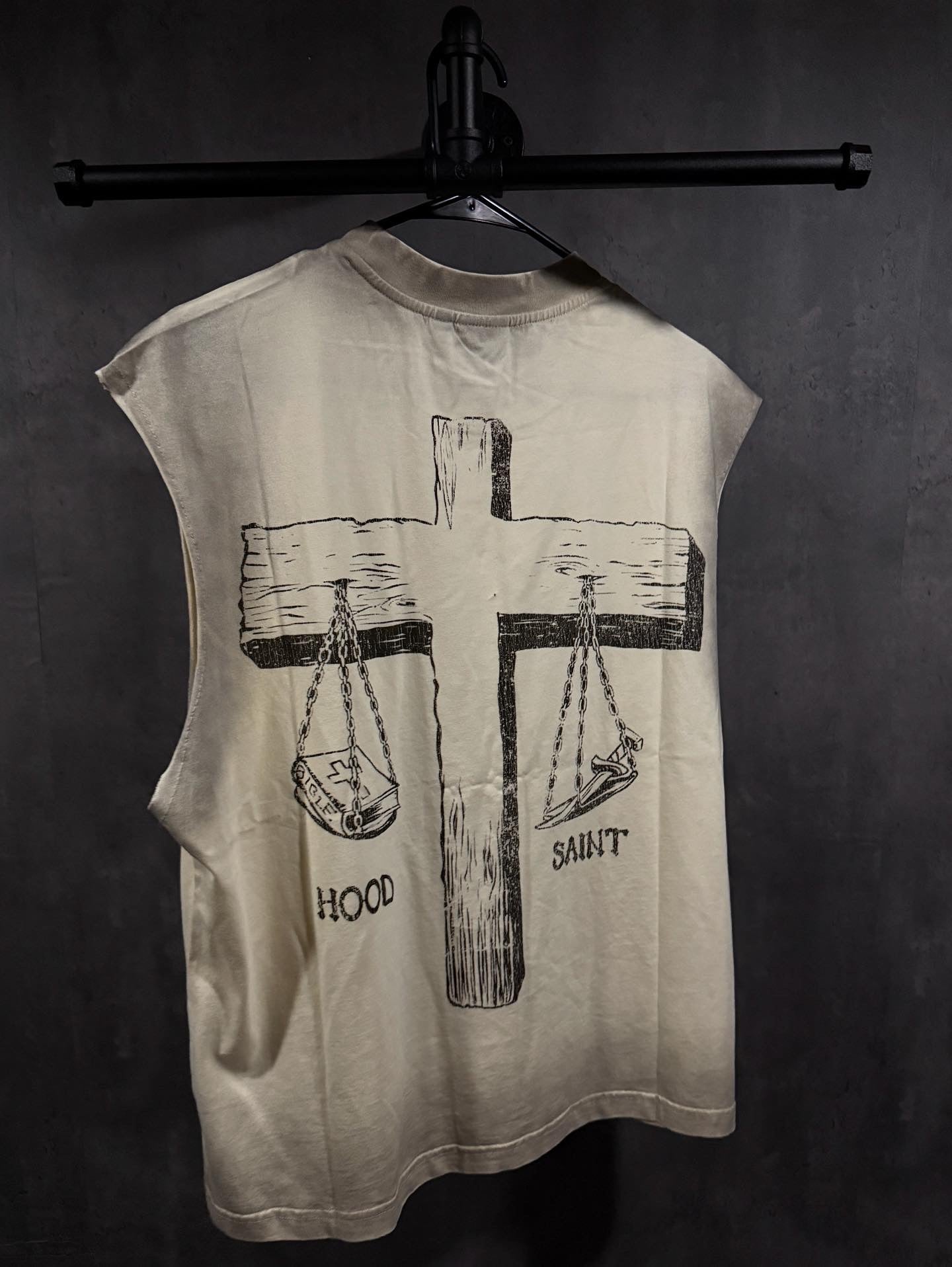 HS Sleeveless T-Shirt